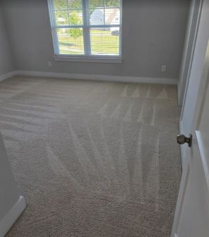 Dry Carpet Cleaning in Mooresville, NC (2)